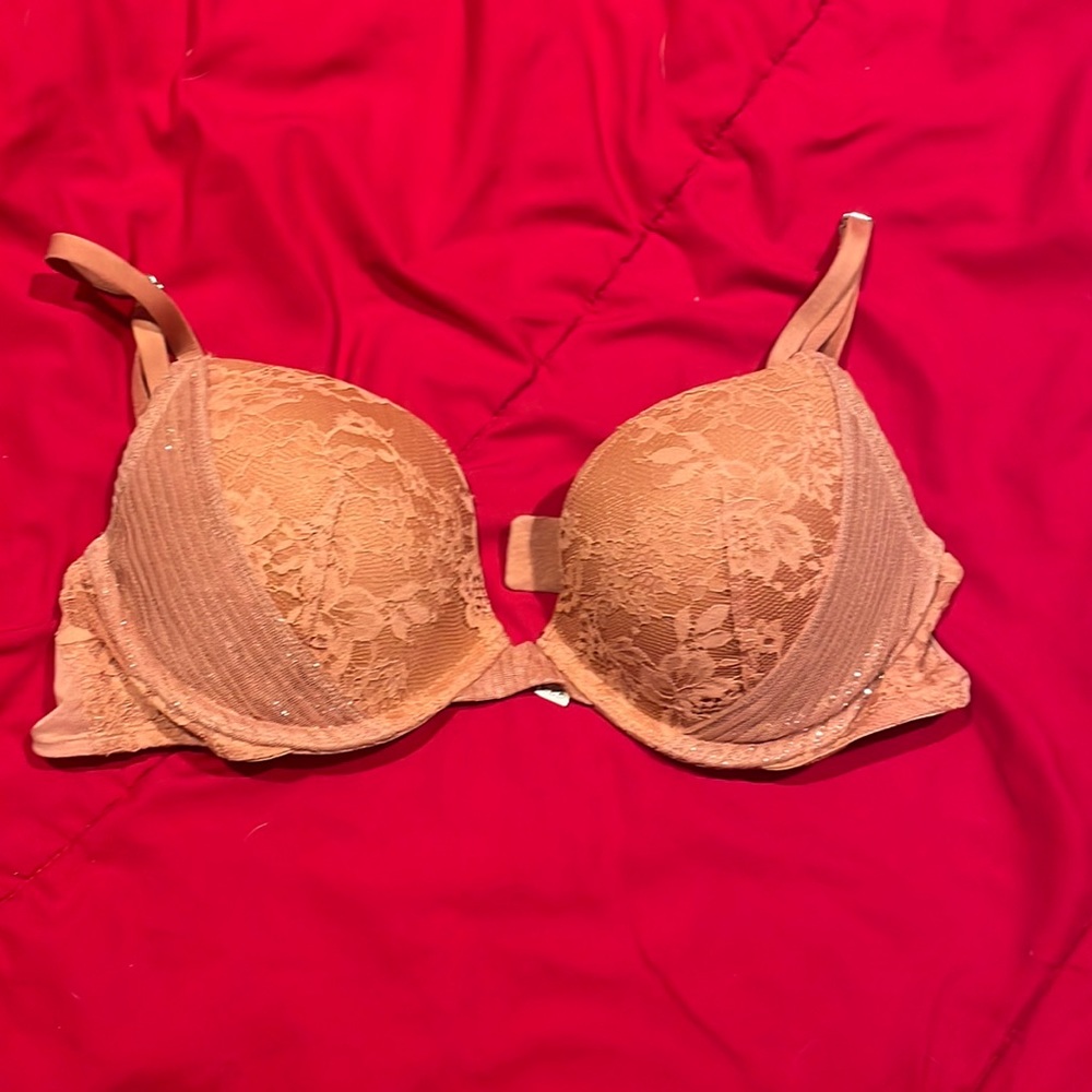 VS Bra